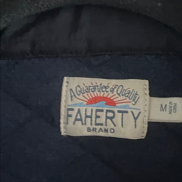 Faherty Epic Quilted Fleece CPO Shirt Jacket - Picture 6 of 15